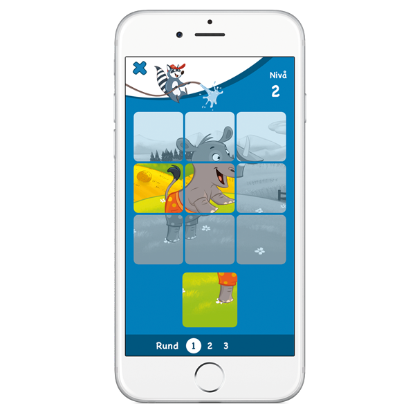 En mobiltelefon visar ett spel med en tecknad noshörning på ett gräsbevuxet fält, en tvättbjörn på en gren och en poäng på 2.