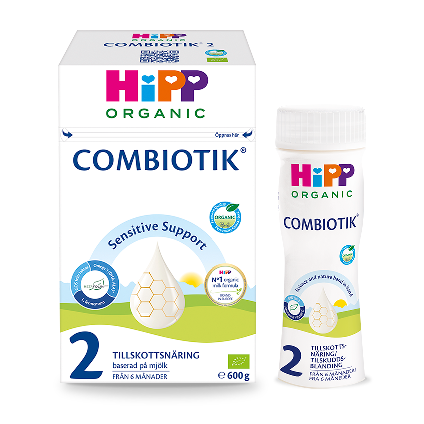 En låda och en flaska Hipp Organic Combiotik, en produkt för känsligt stöd, med fokus på ekologiska och naturbaserade ingredienser.